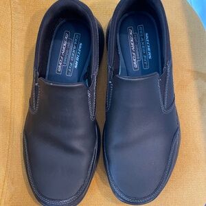 Men’s Sketchers Slip On Sz 8, black